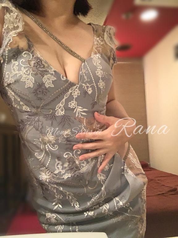 💕本日17時から出勤します！！ご予約ありがとうございます😚✨